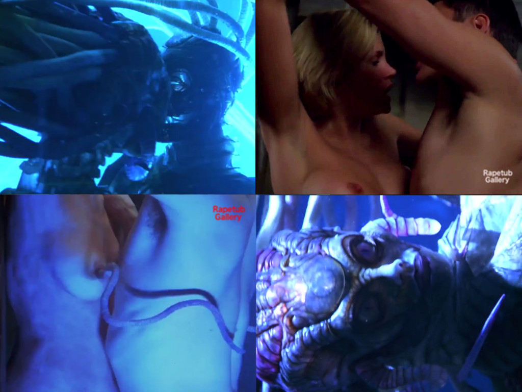 Alien girl have sex with human man.